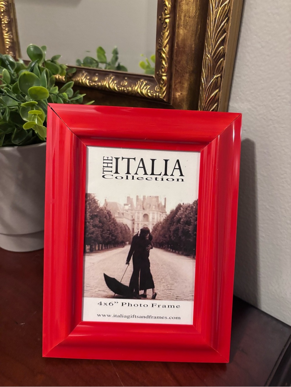 Red 4x6 Photo Frame by Italia Collection